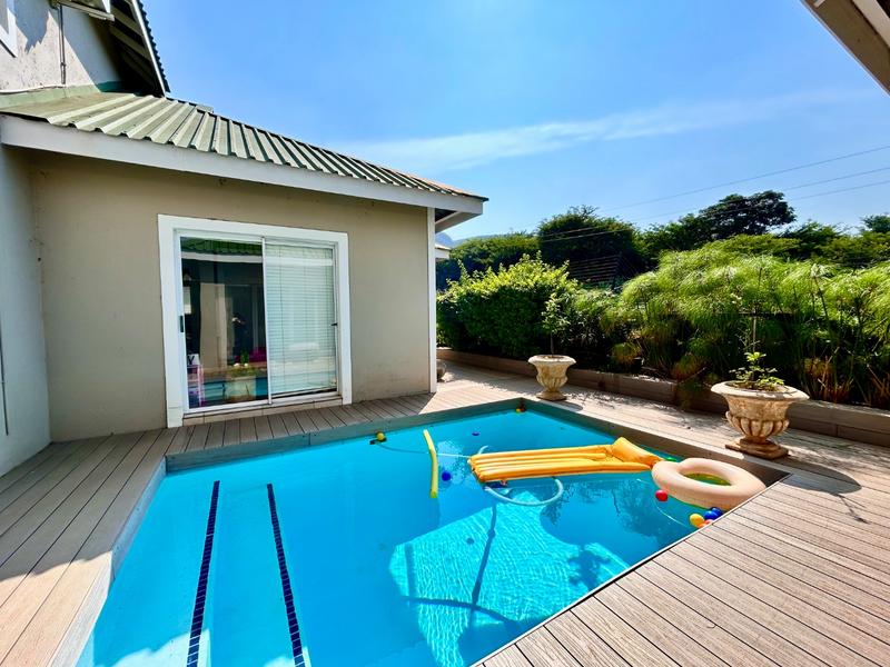 3 Bedroom Property for Sale in Caribbean Beach Club North West